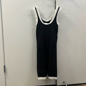 Set Active contrast shortysuit